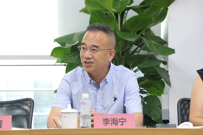 兩會連線丨李海寧： 強(qiáng)化技術(shù)研發(fā)，深耕產(chǎn)業(yè)謀發(fā)展